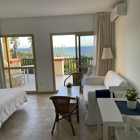 Estudio Con Insuperables Vistas Al Mar: Aparcamiento Marbella Bagian luar foto
