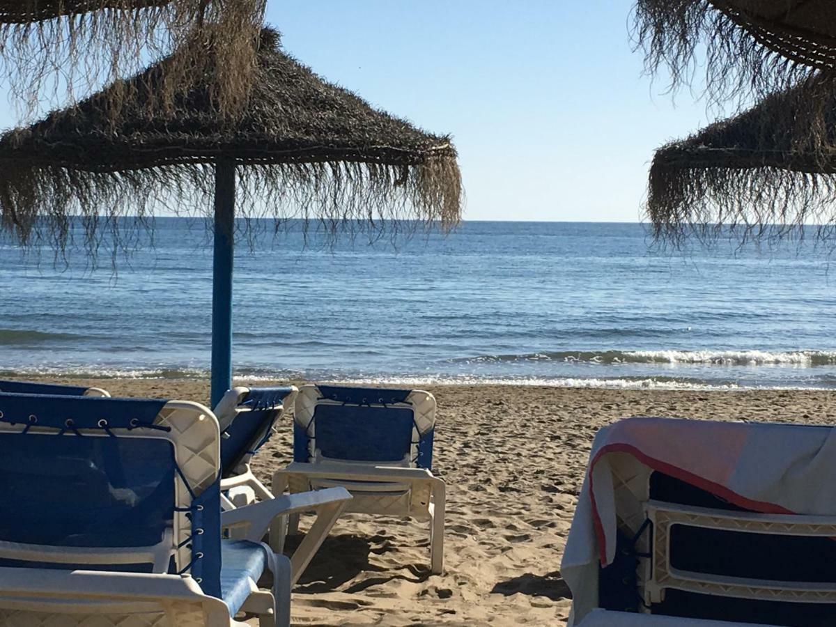 Estudio Con Insuperables Vistas Al Mar: Aparcamiento Marbella Bagian luar foto