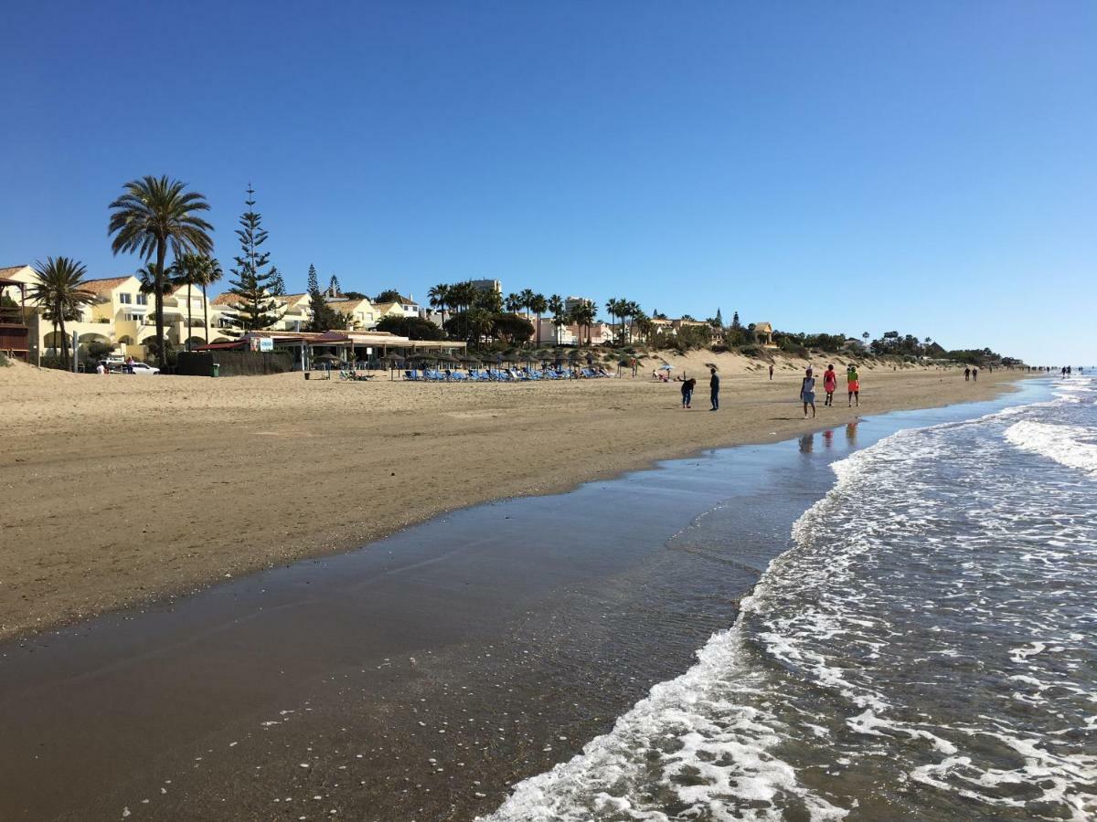 Estudio Con Insuperables Vistas Al Mar: Aparcamiento Marbella Bagian luar foto